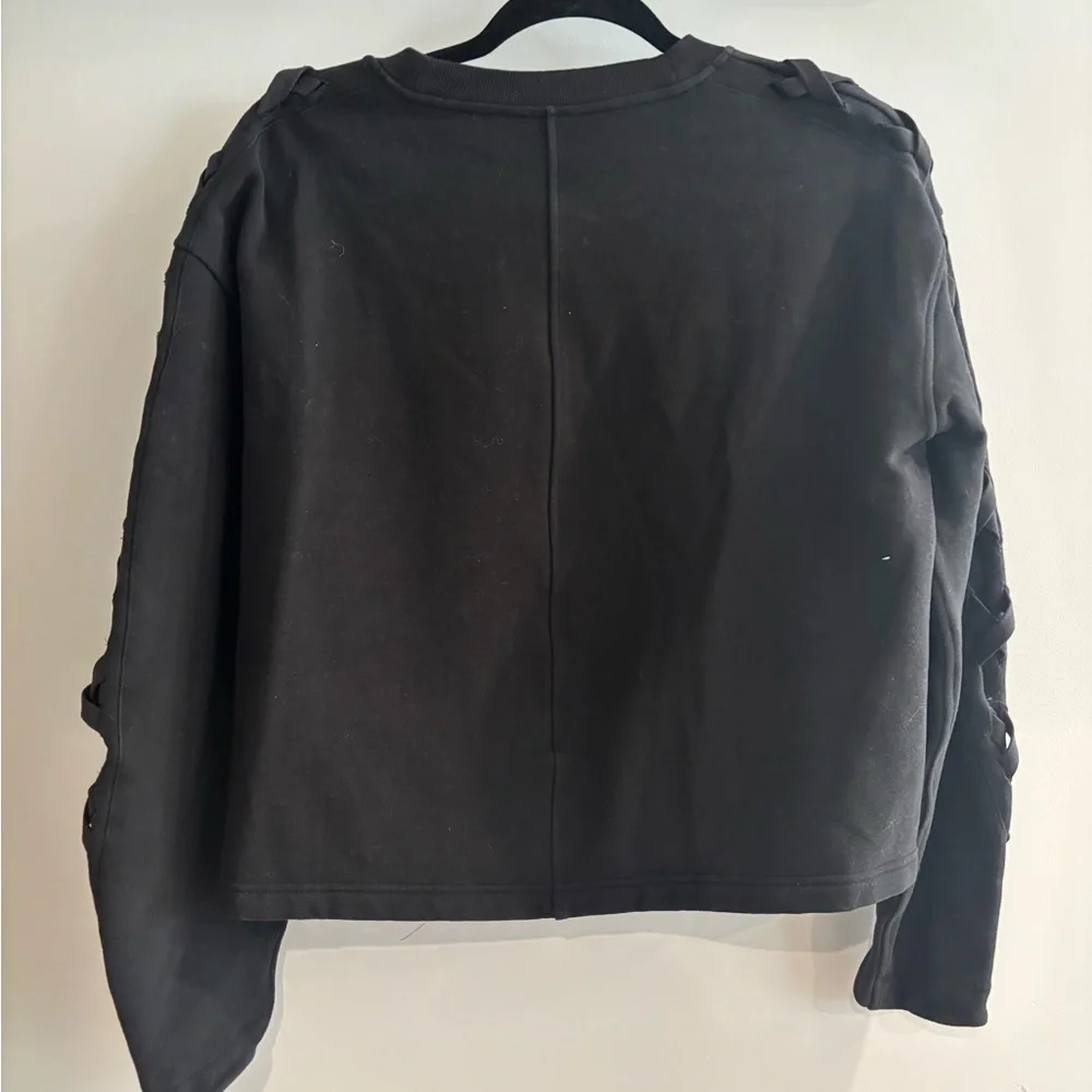 lululemon athletica Black Sweatshirt - Picture 4 of 6